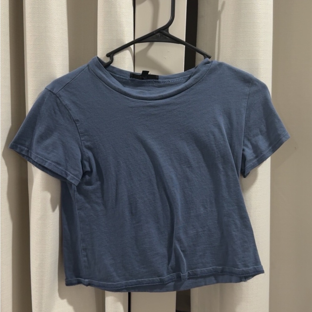 Discreet Blue Fitted Crop T-Shirt Short Sleeve
